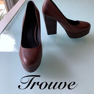 Trouve Heels - Great Detailing!